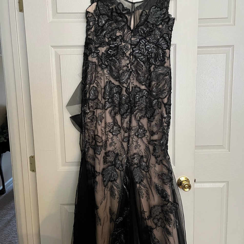 Montage by Mon Cherie Gown - Picture 4 of 13